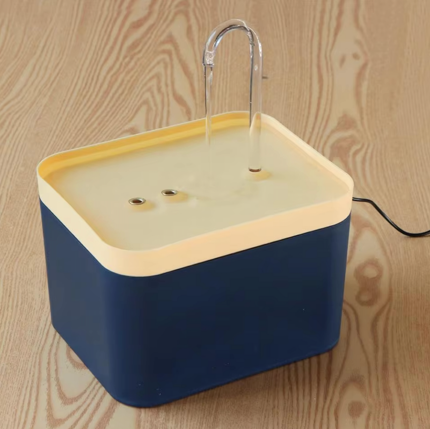 نافورة مياه لترطيب مثالي لقطتك